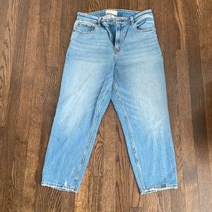 Abercrombie Curve Love The High Rise Mom Jean